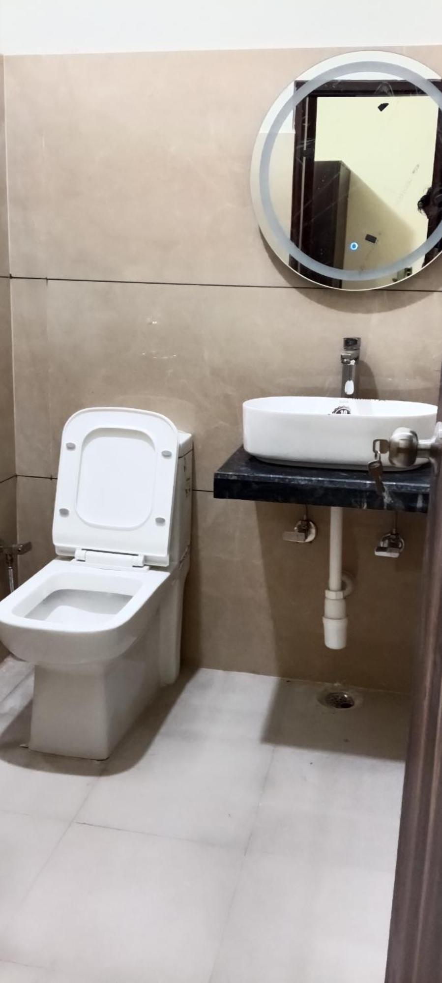 Hotel Blue Heaven Oyotownhouse Газиабад Екстериор снимка